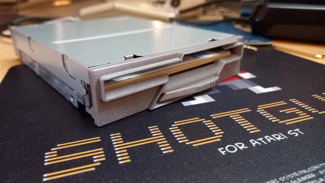 ST 3D Floppyblende 02 (640 x 480).jpg
